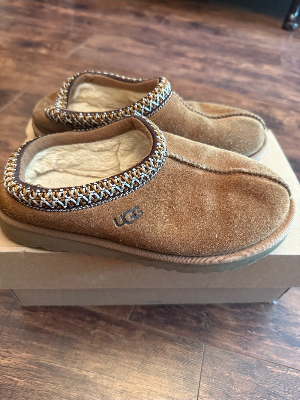UGG Kids Chestnut Suede Slip-On Clog with Shearling Trim Tasman